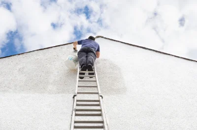 Peinture extérieure à Saint-Sulpice — façades et ravalement